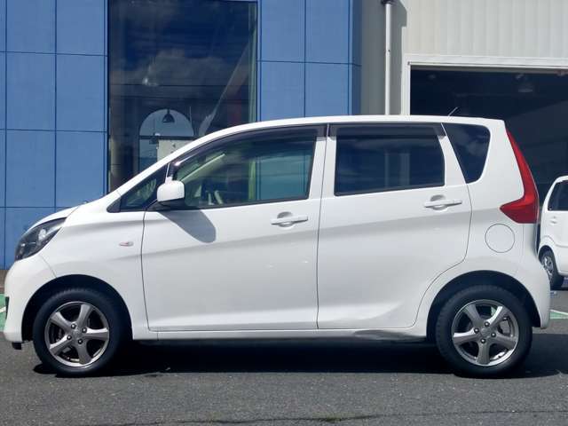 軽自動車から1BOXワゴンまで！広い展示場に高品質中古車を多数展示！最新情報は当店ホームページの在庫情報をご覧下さい