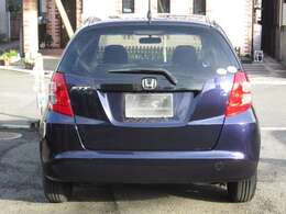 リヤワイパー付いています。