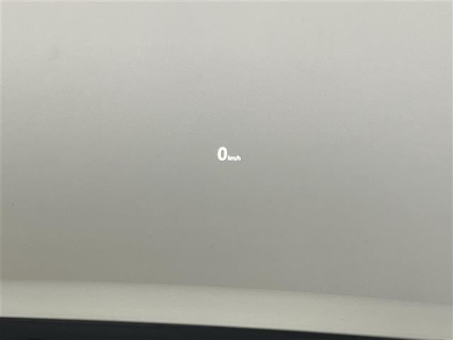 【スピードメーター】メーターがシンプルで見やすく運転しやすいですね！