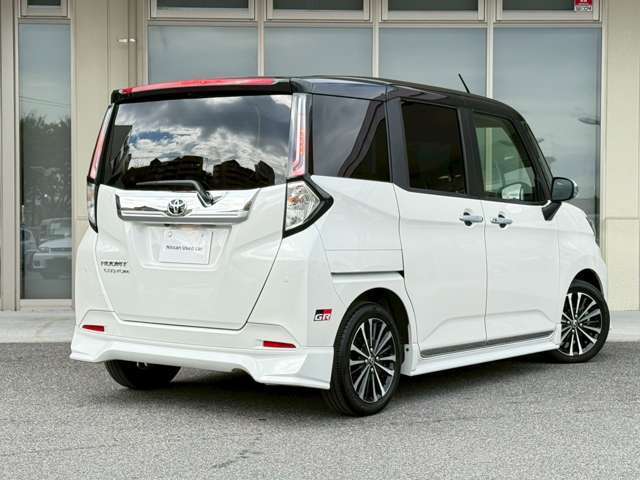 目立つ傷もなく綺麗な状態です。遠方のお客様にはライブ配信、写真、動画などお送りも出来ますのでお気軽にスタッフまでお問合せ下さい。