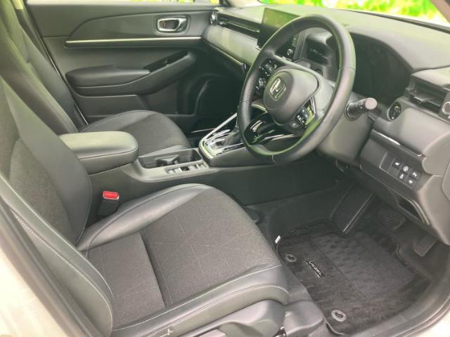 「この車の写真をもっと見たい」「状態が気になる」「この装備はついている？」どんな小さな疑問でもお気軽にお問い合わせください！