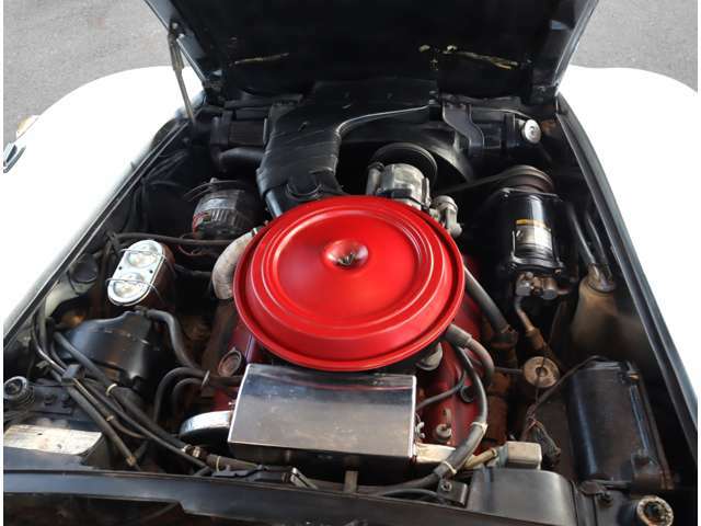 スモールブロック型　5.7L　V8エンジン