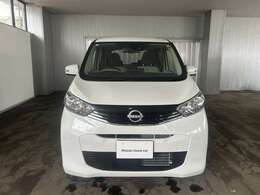 車両感覚もつかみやすいため、狭い道でも安心して運転できます。