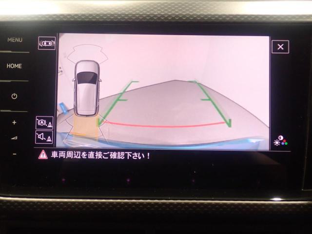 バックモニター搭載で車庫入れ安心！バック中の死角部分がモニターに映し出されるので安全性アップ！！