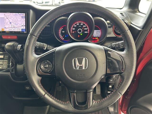 【　ステアリング　】ステアリングはとても綺麗な状態です！