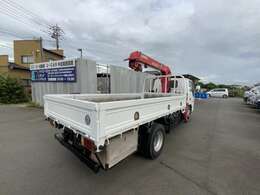 お客様に気に入ってもらえるお車を見つけます☆スタッフ一同ご来店お待ちしております。メールやラインでのローンの仮審査承っております。陸送費は簡単なご住所を教えて下さればご返信させて頂きます。