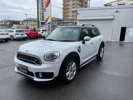 輸入車の修理を専門としているお店の自動車販売店。 　ホームページ http://www.carshop-maruyama.com/にアクセスを！車検・メンテナス・一般修理・鈑金塗装・すべて自社工場対応