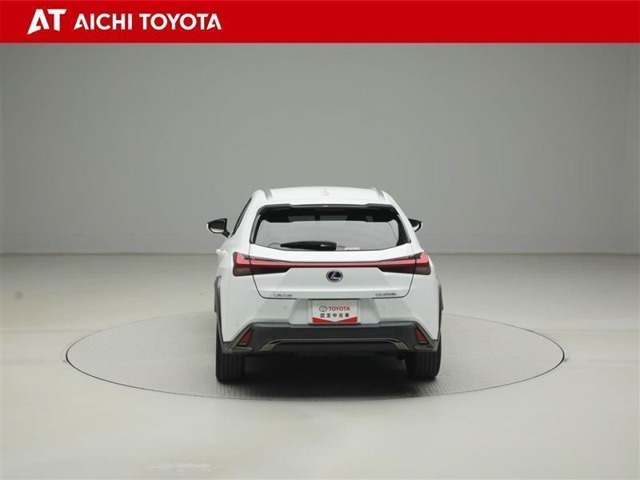 ハイブリッド車を買うならトヨタの『TOYOTA認定中古車』！保証は、初度登録年月より起算して10年間、累計走行距離20万キロ迄。更に、ロングラン保証が1年付で安心安全です♪