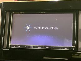 【ナビゲーション】目的地までしっかり案内してくれる使いやすいナビ。Bluetooth接続すればお持ちのスマホやMP3プレイヤーの音楽を再生可能！毎日の運転がさらに楽しくなります！！