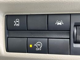 【パワースライドドア】スマートキーや運転席のスイッチでスライドドアの開閉が可能♪電動だから力を入れてドアを開ける必要が無く、小さいお子様でも、重い荷物を持っている時もラクに開け閉めできます♪