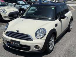 外装は、専任のスタッフが真心込めて丁寧に艶出し施工済みです。中古車とは思えない程に、ピカピカに仕上がっております。納車時には更にきれいにいたします。