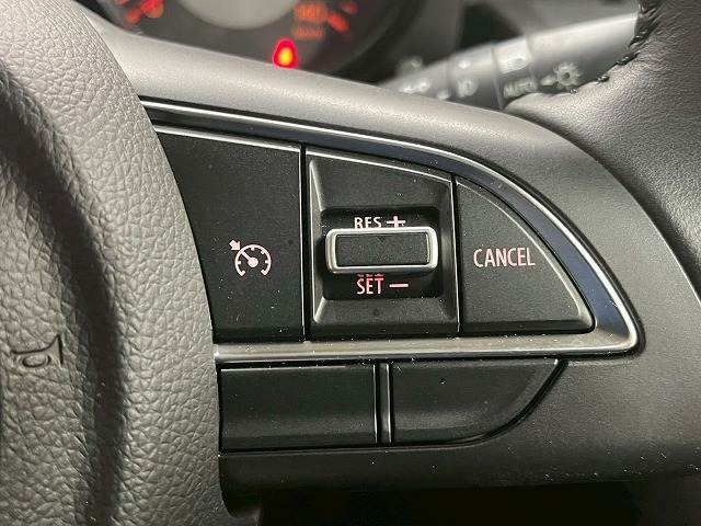 【クルーズコントロール】装備で高速道路の運転も楽々です！