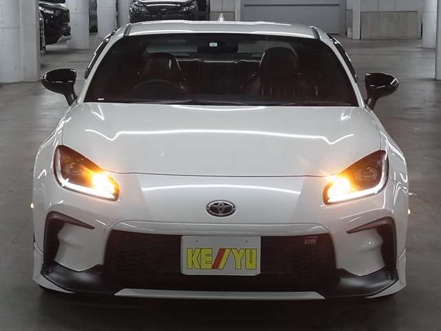 キッズコーナー、落書きカーコーナー、授乳室も御座います。お子様連れでもご安心してご来店頂けます。