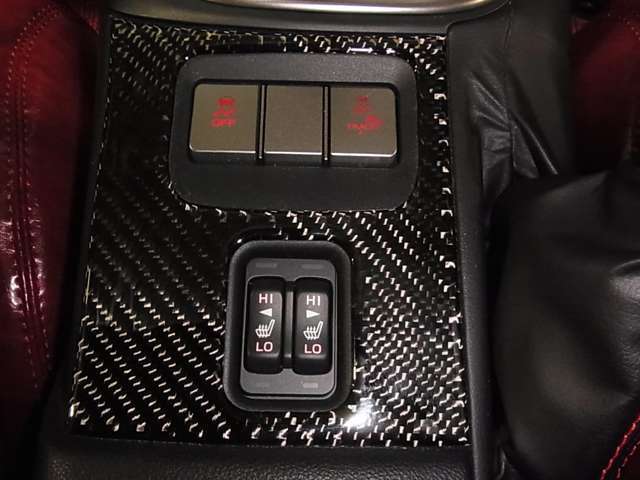 公的機関「（財）日本自動車査定協会」の基準を採用。日本オートオークション協議会「走行距離管理システム」で距離に不正が無いかもチェック済みです。