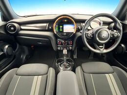 輸入車グループ総在庫数約2，000台！全国の系列店からメーカー・車種問わずご紹介出来るので、あなたにピッタリのお車が見つかるはずです♪まずはお問い合わせ下さい☆