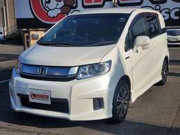 中古車を購入する際、オートローンの金利は重要な要素です。当店では、お客様の負担を軽減するために、業界でも特に低い金利を提供しています。