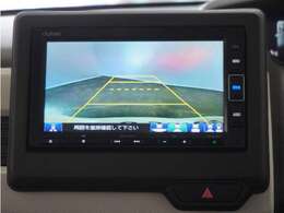 ◆バックカメラ◆リバースにするだけで映ります、後方の安全確認や、狭い駐車場での車庫入れ、雨の日や夜間など視界の悪い時に便利です！安全にバックする為には欠かせない装備です。