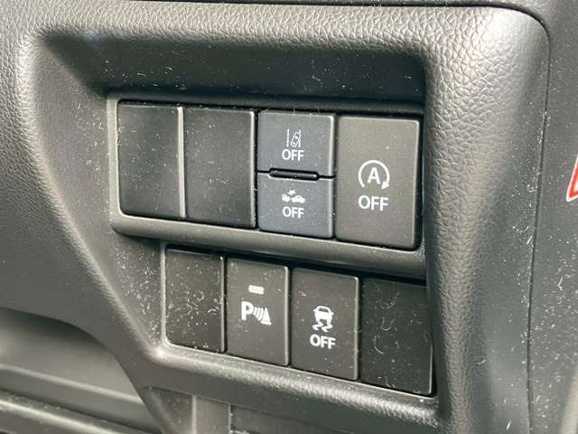 レーンキープ/衝突軽減/アイドリングストップ/クリアランスソナー/横滑り防止