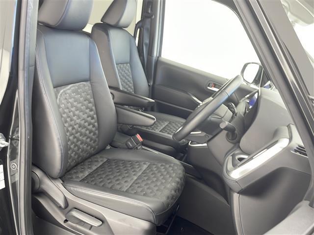 【運転席】座り心地が良いシートなので長時間の運転でも快適にお過ごしいただけます。新品のフロアマットのご注文も可能です。掲載箇所以外にご希望の写真がございましたらお気軽にお問い合わせ下さい。