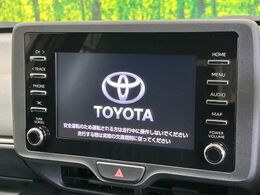 【ディスプレイオーディオ】お手持ちのスマートフォンとの連携で、ナビや音楽再生など各種アプリを使用可能。スマホに近い感覚でお使いいただけます♪