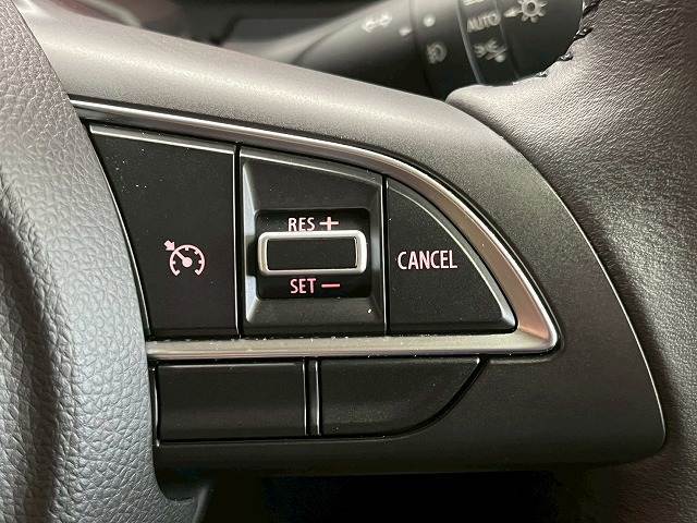 【クルーズコントロール】装備で高速道路の運転も楽々です！
