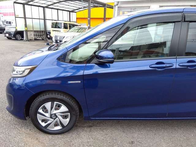 ナビ・DVD再生・Bluetooth・バックカメラ・ナビ連動ETC・衝突軽減ブレーキ・アダプティブクルーズコントロール・ハンドル支援・両側電動ドア・LEDオートライト・ウッド調パネル・試乗できます