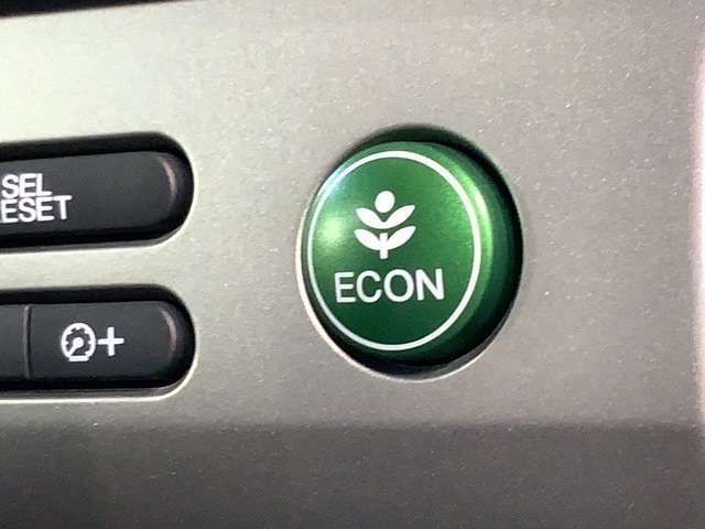 エコモードスイッチで省エネ運転も出来ます。