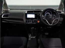 【ルームクリーニング済み】ルームクリーニング済みなので快適にお乗り頂けます。納車前も綺麗にしてお渡しします。