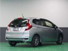 アフターサービスもおまかせ下さい！定期点検パック『まかせチャオ』なら定期点検とオイル交換をお得にパック。ホンダ車のプロだから、まかせて安心です。