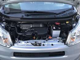 キレイなエンジンルーム