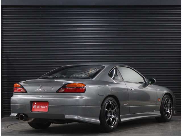 ★ガラスモールの劣化もございません