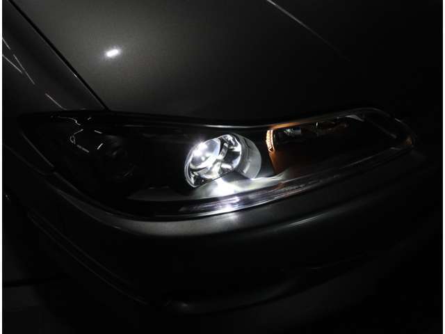 ★純正ディスチャージヘッドライト