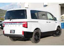 当店では全国へ輸送・納車をいたしております★輸送費用はお客様のお住まいや車種によって異なりますのでお気軽にお問い合わせください。