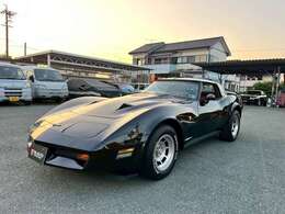 1981モデル　コルベットC3　マニュアル車　クーラー　パワステ