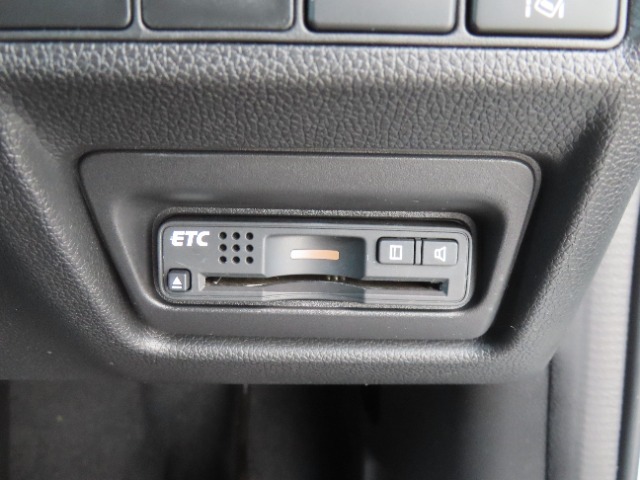 【ETC車載器装備済み】ご使用いただくには別途セットアップ費用がかかります。ご用命の際はお申し付けください。