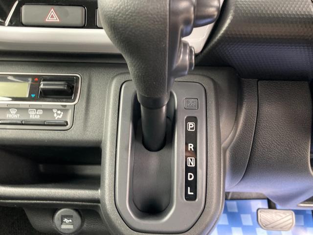 【CVT】低速から中速域ではショックの少ないスムーズな加速を実現。高速域では回転数を抑え、燃費の向上に貢献します。