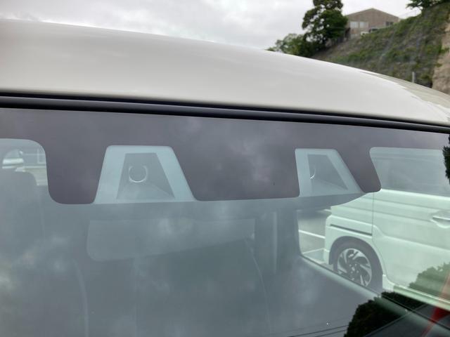 【衝突被害軽減ブレーキ】前方の車両や歩行者を検知し、ブザー音や表示によって警告！衝突の可能性が高まるとブレーキ踏力をアシストしてくれますが、あくまでもサポートですので運転手の判断・操作が大事です☆