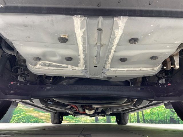 下回りがきれいなうちに、防錆加工の施工がオススメ。降雪地域はもちろん、沿岸部にお住いの方や、趣味でマリン・ウィンタースポーツをされる方にご好評いただいております。