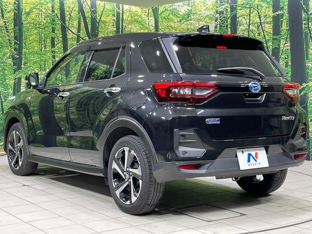 ☆全国のネクステージからお取り寄せが可能※！遠方の店舗に展示してあるクルマが気になる場合も、最寄りの店舗でご覧いただくことが可能です！是非私たちに要望をお聞かせください！※別途費用