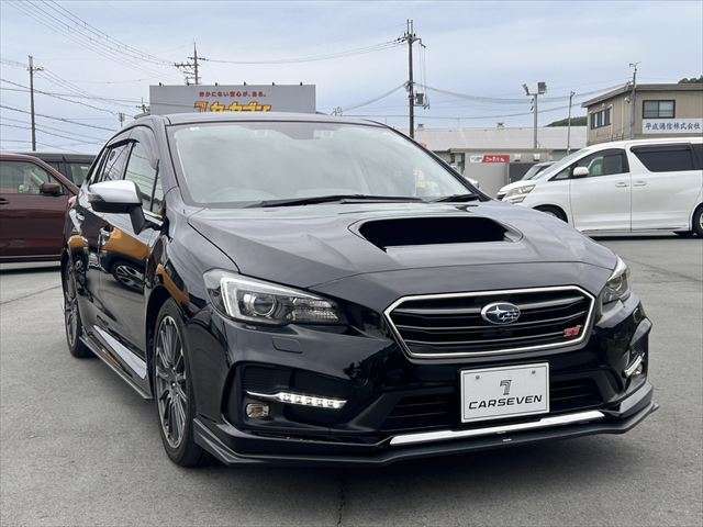 提携整備工場有り。納車前の点検整備や車検もしっかりとご対応させていただきます。