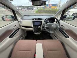 当社で整備の車両には4ヶ月の消耗品も含む無料保証と最長5年走行無制限の延長保証をオプションでご用意☆遠方のお客様はお近くのディーラーにて保証修理をお受けできます♪