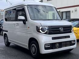 人気のプラチナホワイトパール、最上級グレードのファンターボが入庫しました♪走行距離10000km台でまだまだこれからです♪