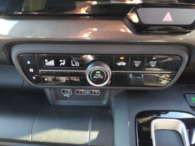 動かないお車や車検切れのお車のご相談も承ります。是非ご相談ください。