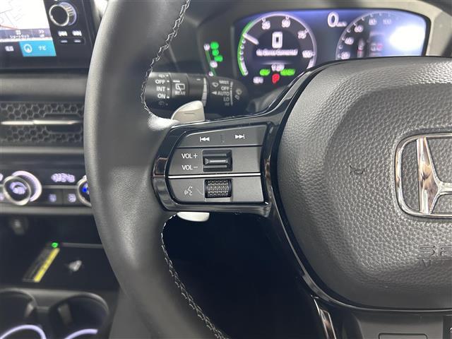 【運転席操作部】快適なドライブを楽しむための機能が装備されています！運転席から触れるので、使いやすいです！除菌プランいれていただくと、さらに清潔で安心していただけます！