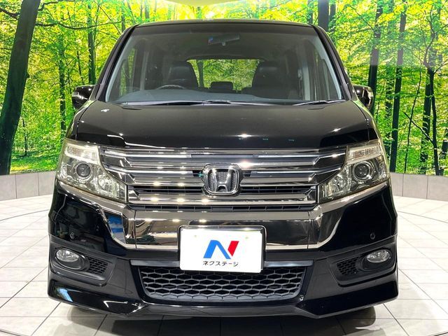 弊社では、全車『修復歴なし』のお車のみ取り扱っております。専任バイヤーによる厳選した仕入れの後、入庫後の車両チェックを行い、ネクステージが認定した高品質な中古車をご提供しております。