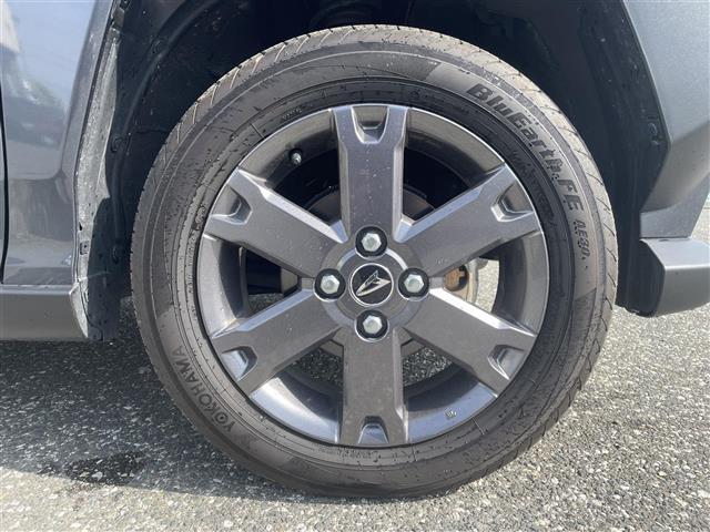気になる車はすぐにお問い合わせください！画面右側の0066から始まる無料ダイヤルからお問い合わせ下さい！専門スタッフがお車のご質問にお答えいたします！