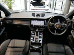 ●レザーパッケージ（ブラック）●