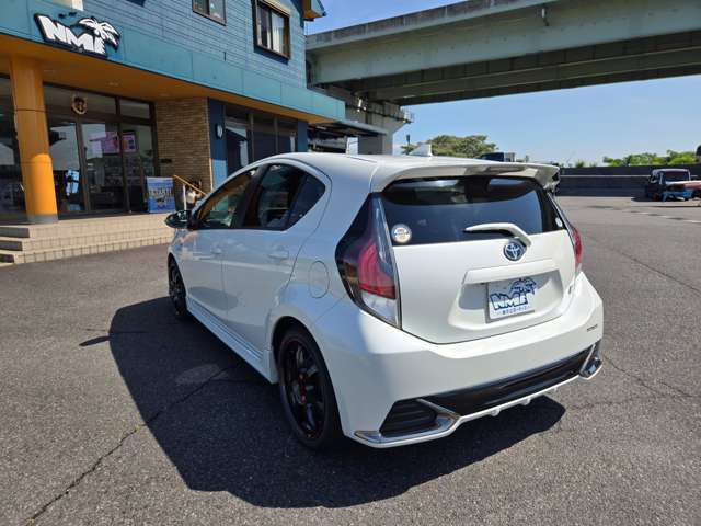 当店車両は、全車オイル・エレメント交換、ワイパーゴム、その他消耗品交換、スチーム洗浄をしてからのご納車しております。