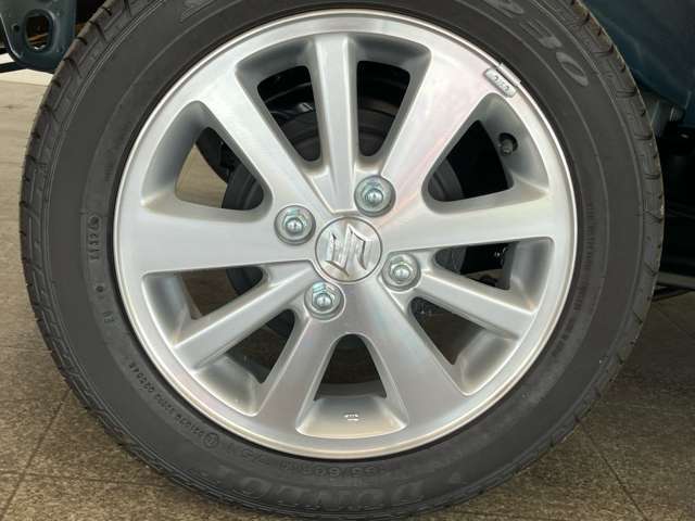 車により燃費、装備、価格、デザインは異なるもの。どれを選べば良いの？お任せ下さい！見比べ、乗比べ、専門店の知識があります！