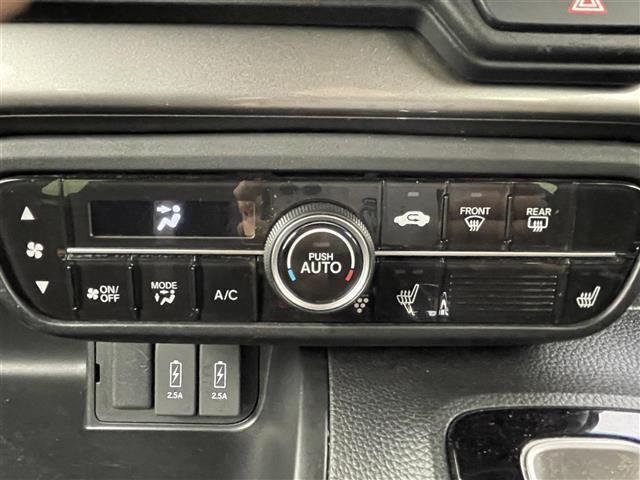【運転席操作部】快適なドライブを楽しむための機能が装備されています！運転席から触れるので、使いやすいです！除菌プランいれていただくと、さらに清潔で安心していただけます！